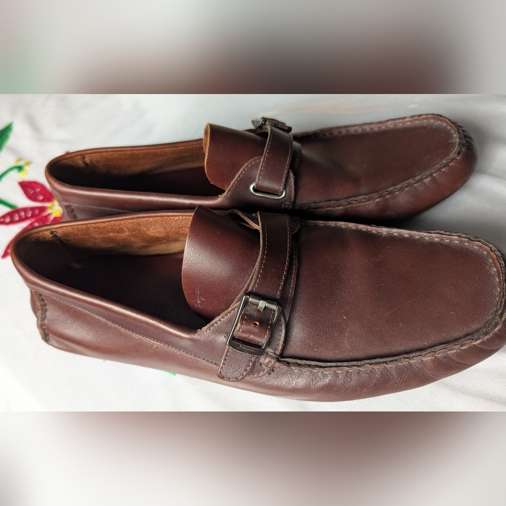 salvatore Ferragamo Fergie Men's Dark Brown Leather Loafers - Picture 2 of 7